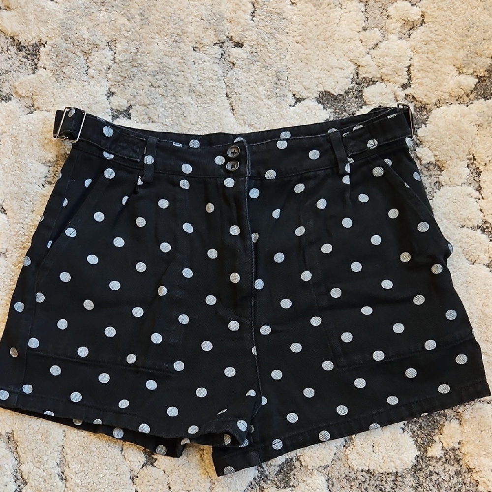 Chic Black Polka Dot Women's Shorts